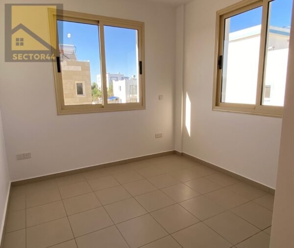 ⁦למכירה וילה עם 3 חדרי שינה באזור חוף קפריס⁩ – תמונה ⁦9⁩