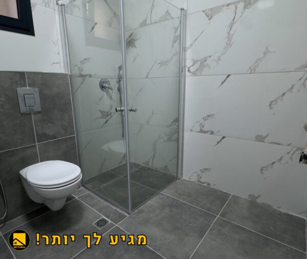 ⁦למכירה דירת גן משופת מהיסוד⁩ – תמונה ⁦7⁩