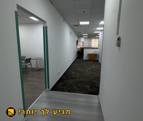 ⁦להשכרה – משרד מחולק עם פוטנציאל מצוין בצ’ק פוסט, חיפה⁩ – תמונה ⁦2⁩