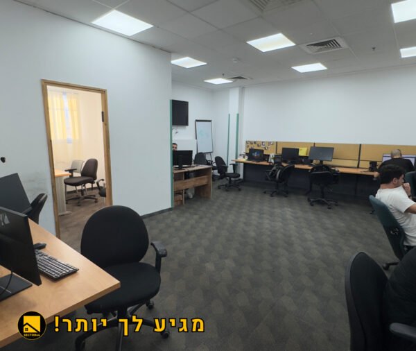 להשכרה – משרד מחולק במיקום נוח בצ’ק פוסט, חיפה